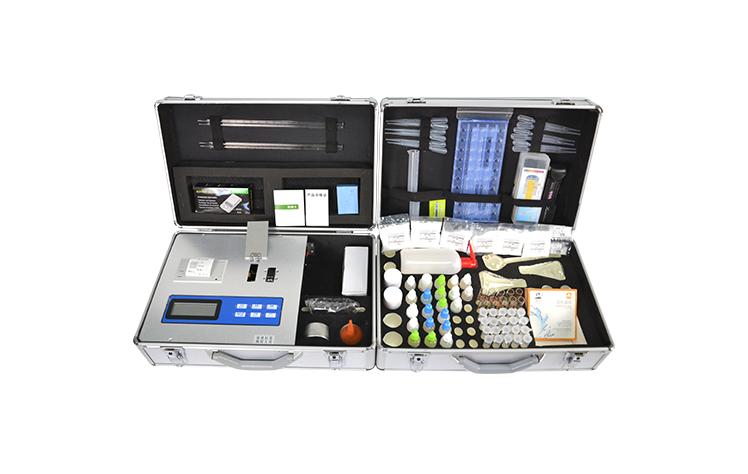 高智能土壤養分測試儀